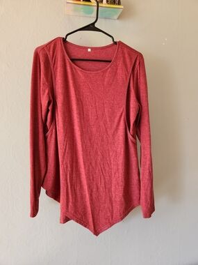 NWOT Women's Breastfeeding/nursing Long Sleeve Asymmetrical Top